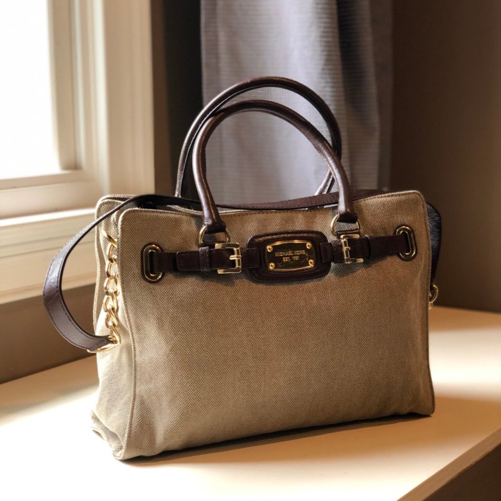 Light Brown Michael Kors Shoulder Bag with Strap